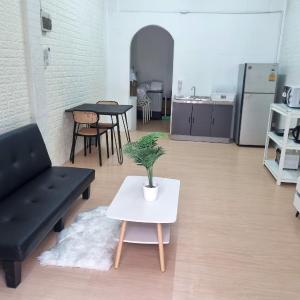 Haus Sathorn Pier 2 Cozy Bedroom City Center
