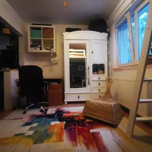 Chique one-room apartment designed for 4