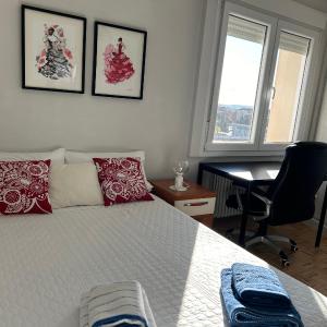 Habitación doble con baño privado en el centro de Granada