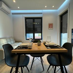 Central modern apartment at Tirana