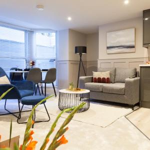 1 Bed Apartment - Long Term Rates- Contractors-Professionals-Relocators