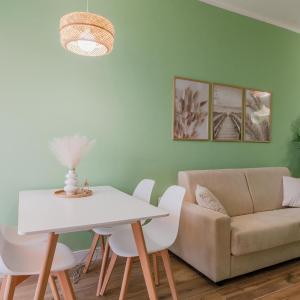 Valentino Apartment by Toh Solution