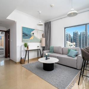Moderne 1BR with a lovely marina view