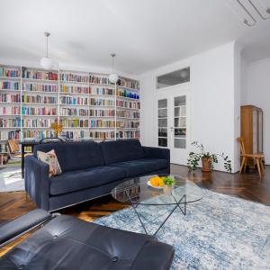 Atmospheric 1 Bedroom Apartment by Noclegi Renters