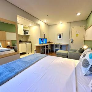 Flat Moderno Nações Unidas c/ Limpeza Diária e Rooftop