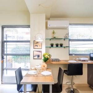 AIOLOS glyfada centre apartment 1