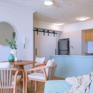 Palm Shore Escape - Elevated Beachfront Living