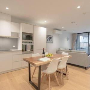 Fab Apartment with Garden by Furnished Rentals