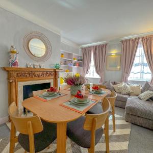 Culross Residences