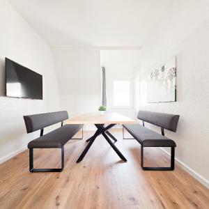 Tolstov Apartments - 6 Zimmer Wohnungen - 15 Min zur Messe DUS