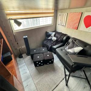 Urban Hive 1821