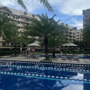 Family Suite w/ Centralized AC nr Ayala Mall Feliz