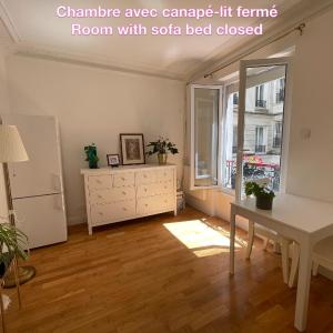 Chambre privée, sdb partagé, Arc de Triomphe, métro 1, T3b, RER c e a