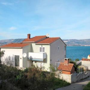 Sea-View Apartments with Pool, Terrace, and Outdoor Lounge in Scenic Čiovo Island