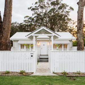 Luna by Experience Jervis Bay