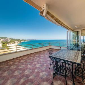 Amazing Apartment In Platja D'aro