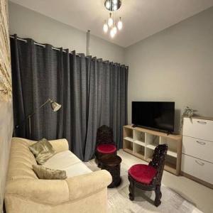 Layali - Chic 1BR with Balcony in Business Bay