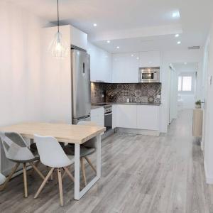 New flat in the centre, 10 min from BCN Airport