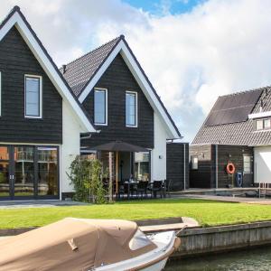 3 Bedroom Lovely Home In Stavoren