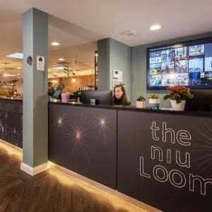 Holiday Inn the niu Loom