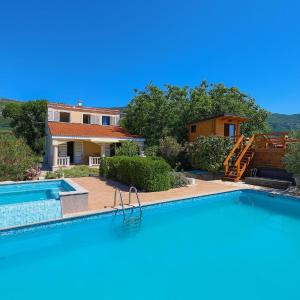 Stunning Home In Kastel Novi With Sauna