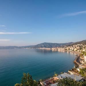 2 Bedroom Pet Friendly Apartment In Varazze