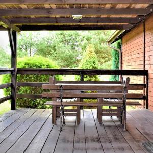 Cozy Home In Bozepole Krolewskie With Wifi