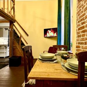 Luxury Suites Mere by Rikas Hotels
