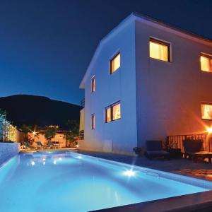 Gorgeous Home In Kastel Novi