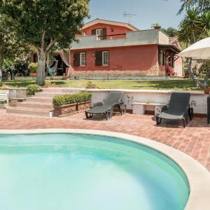 Amazing Home In Roma With Wifi