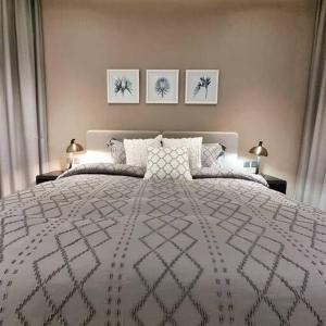 2 Bedroom DAMAC Prive Apartment