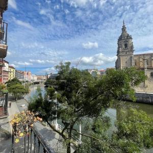 Bilbao con vistas a la ría