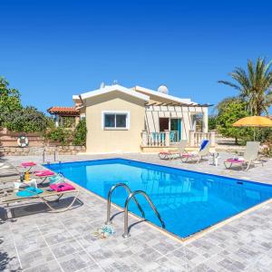 Villa Marios by Villa Plus