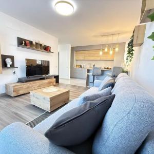 June's Urban Residence