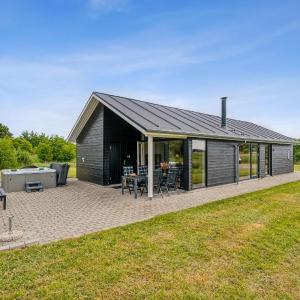 Modern, Bright, Inviting And Very Nice Holiday House By Gjerrild Nordstrand