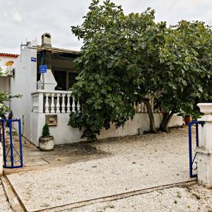 Apartments with parking space Kanica, Rogoznica - 23538
