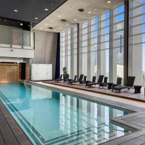 Stylish DIFC 1BR Walk to Gate Avenue, Cafes & Premier Shopping