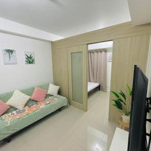Condo at Shore 1 with Netflix