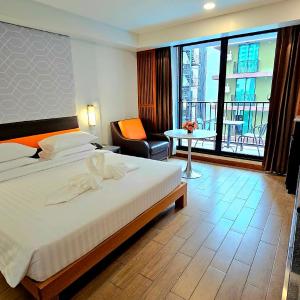 Dynasty Grande Hotel