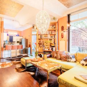quite and central designer loft with elevator