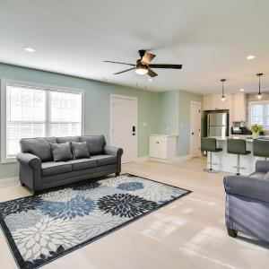 1 Mi to Pier: Screened Patio at Murrells Inlet Apt