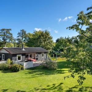 Awesome Home In Græsted With Wifi