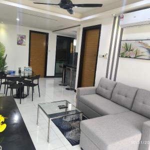 018-6 Sweet Home-Casa Residency 2R 2B