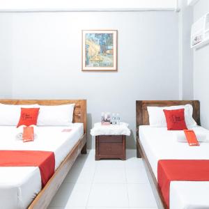 RedDoorz near Pasay Rotonda
