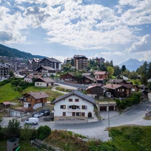 4 valleys Modern apartment with free parking