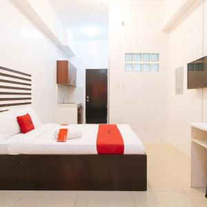 RedDoorz @ Jardin LRT Tayuman Manila