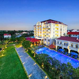 Luxury Resort & Spa - Le Pavillon Hoi An Group