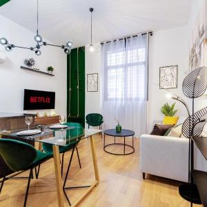 Living4malaga Green Harmony Center