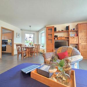 Ferienhaus Strandraubernest mit eingezäunten Garten