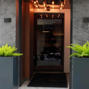ROİ HOTEL İZMiR
